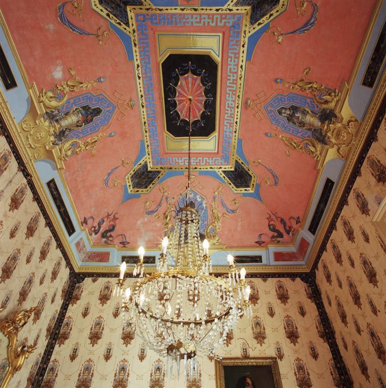 Palazzo Leuzzi B&B Galatone Pokój zdjęcie