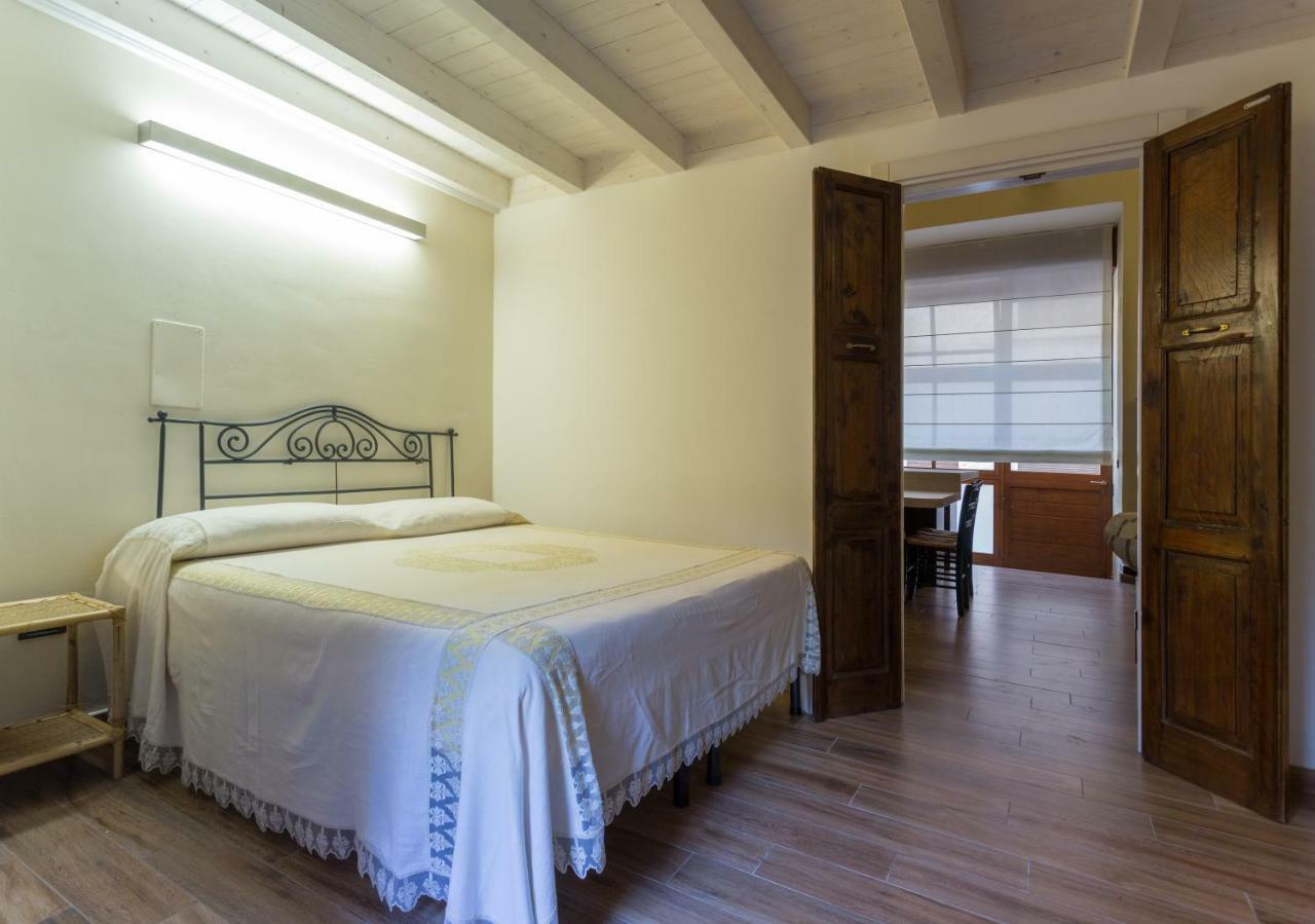 Palazzo Leuzzi B&B Galatone Zewnętrze zdjęcie