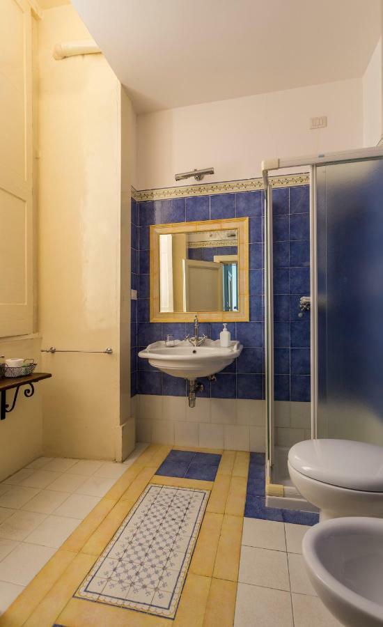 Palazzo Leuzzi B&B Galatone Zewnętrze zdjęcie