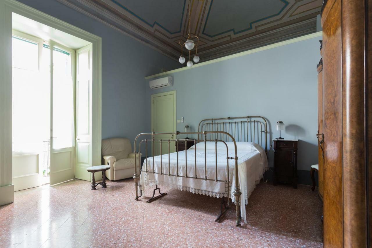 Palazzo Leuzzi B&B Galatone Zewnętrze zdjęcie